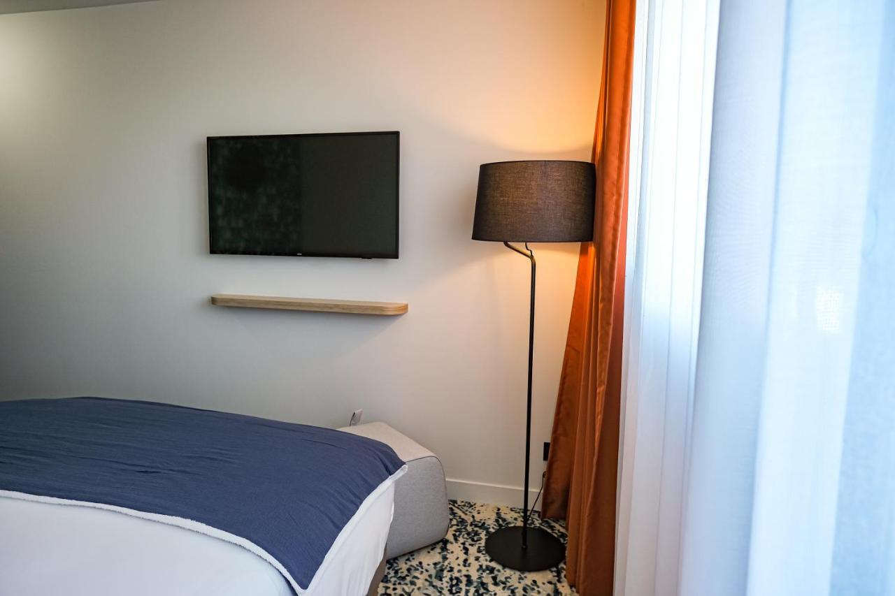 Live Hotels Bordeaux Lac บรูจส์ ภายนอก รูปภาพ