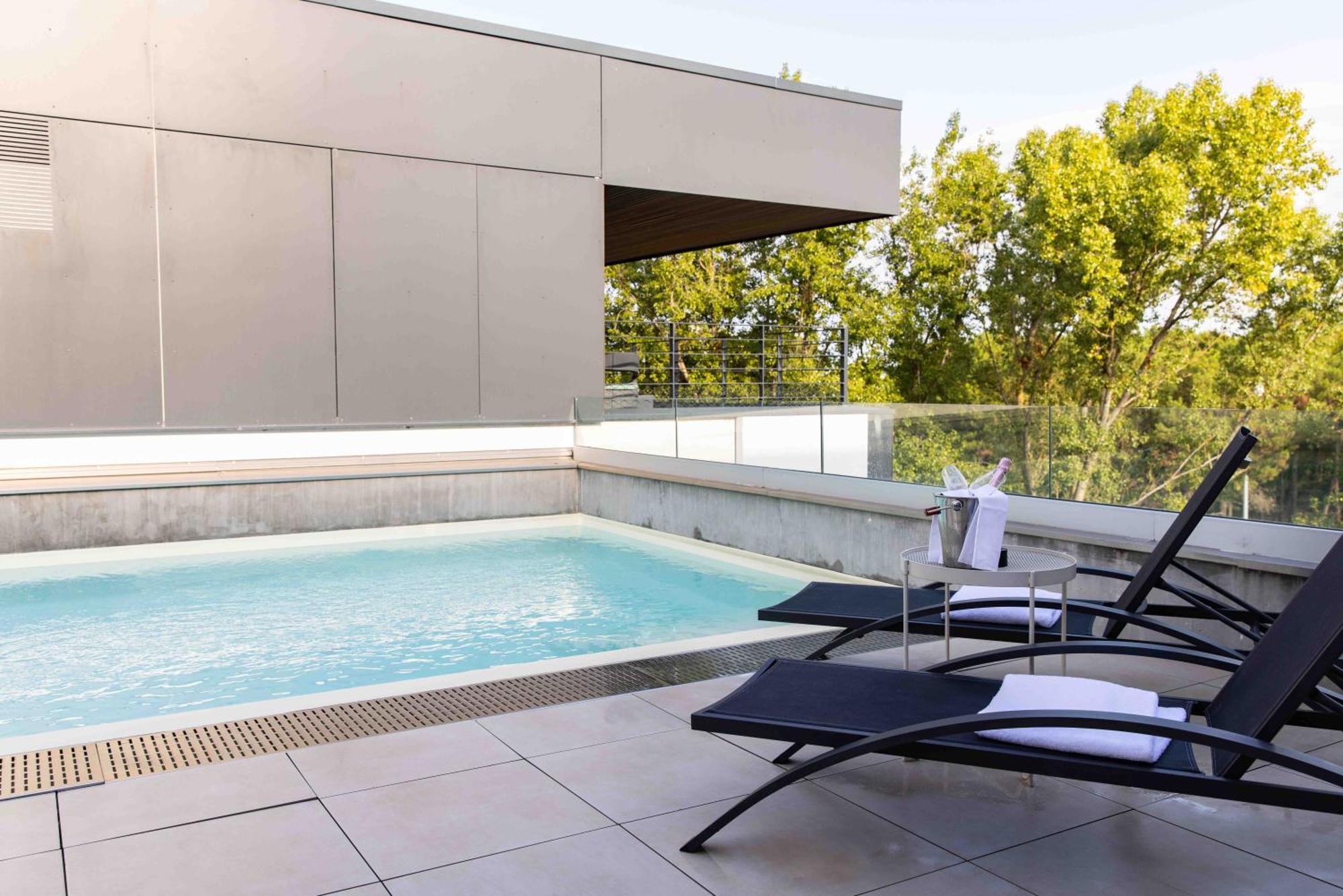Live Hotels Bordeaux Lac บรูจส์ ภายนอก รูปภาพ